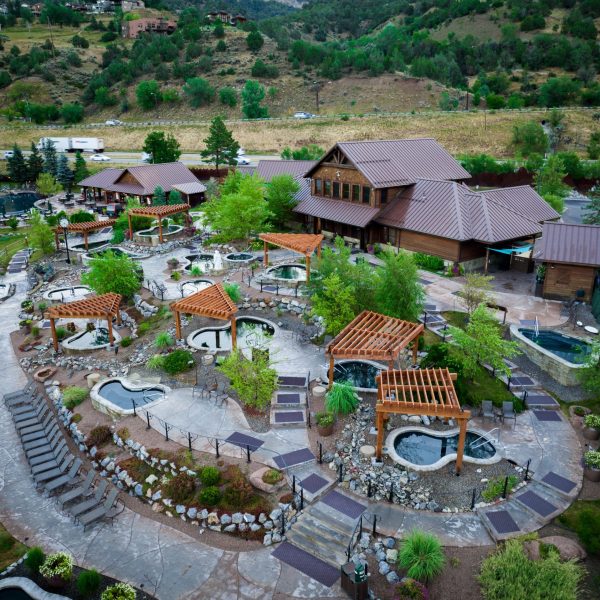 Iron-Mountain-Hot-Springs-Glenwood Iron Mountain Hot Springs pools